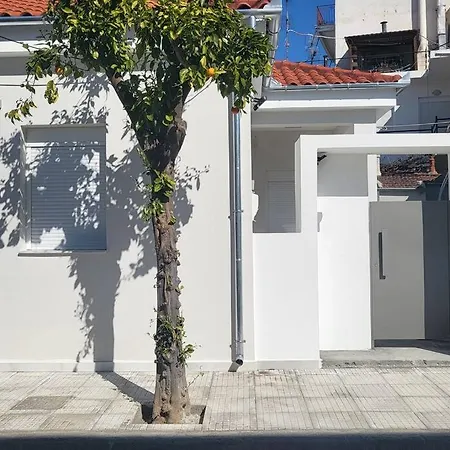Φιλόξενο Σπίτι Στο Βόλο Villa Volos Exterior photo